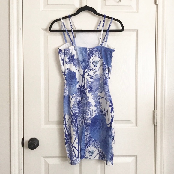 NEW Floral Bodycon Dress - Picture 3 of 5